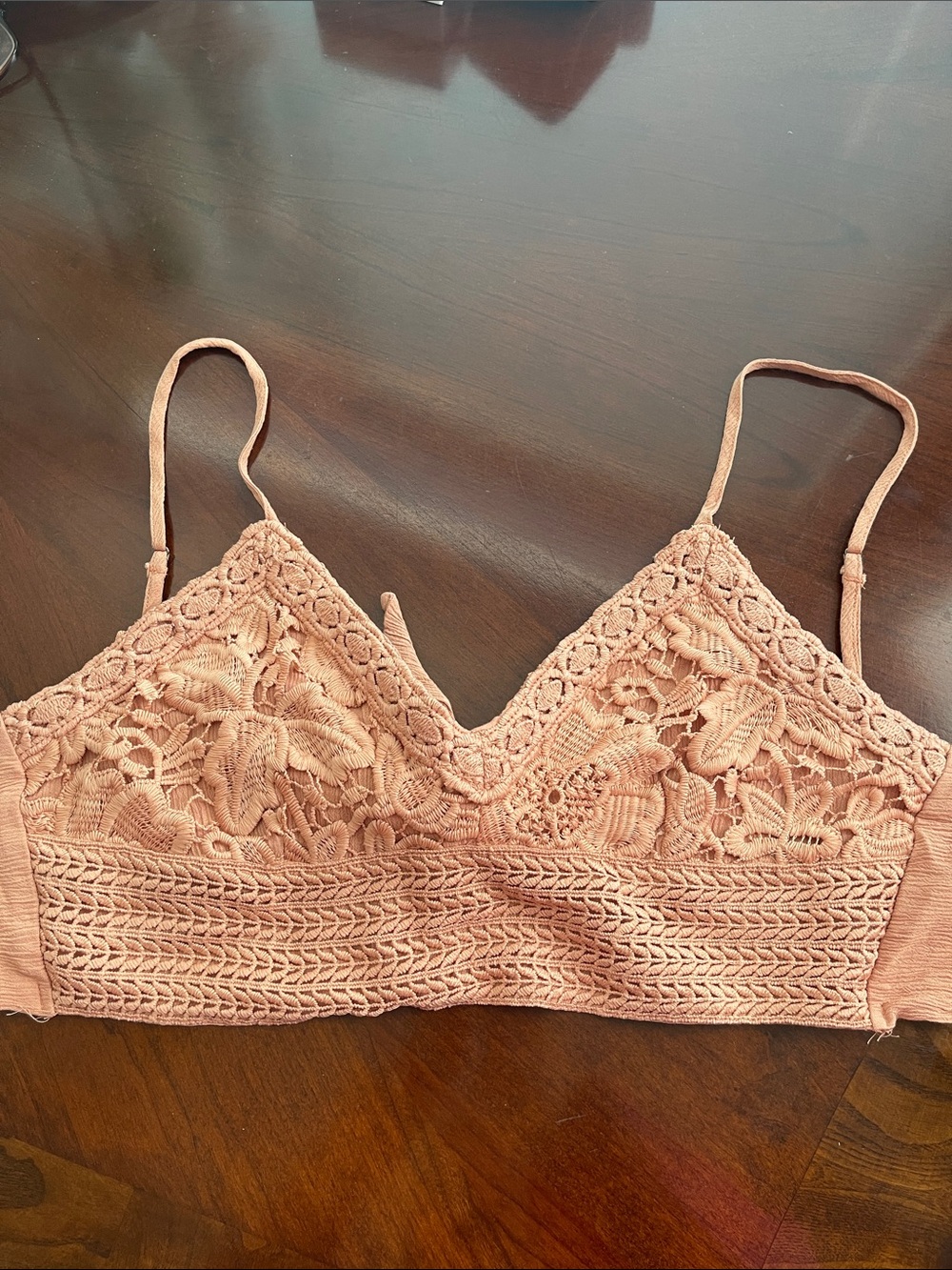 Aeropostale Crochet Lace Bralette in Light Peach